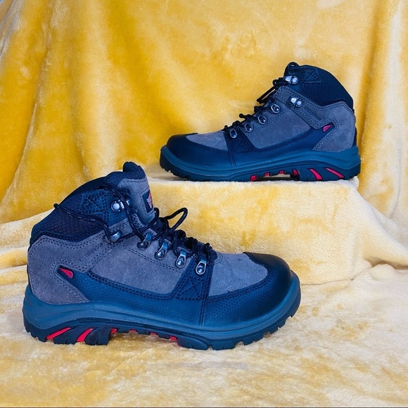 Red Wing Boots
Tradesman 6613 - Picture 6 of 7